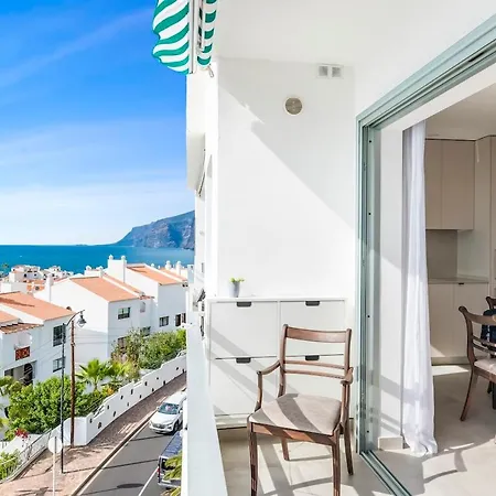 Vacation With Stunning Oceanview Apartment Puerto de Santiago (Tenerife)