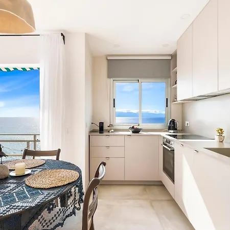 Vacation With Stunning Oceanview Apartment Puerto de Santiago (Tenerife)